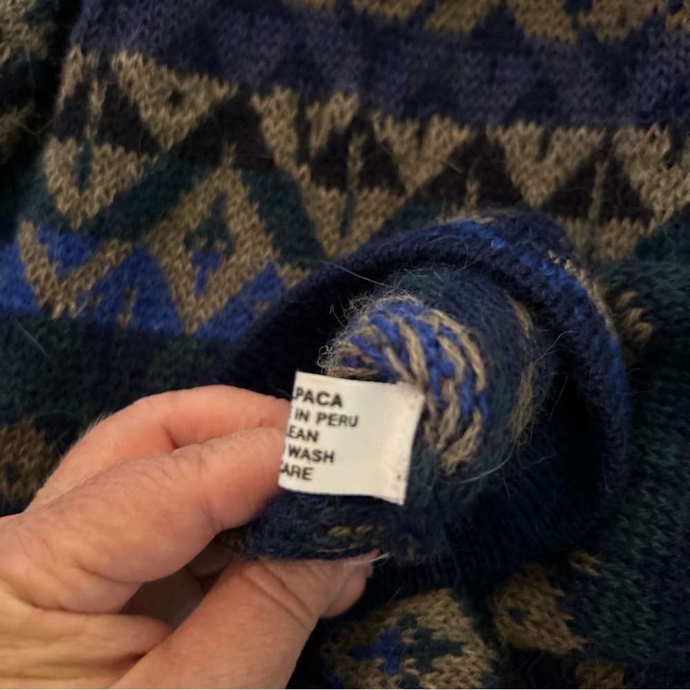 Vtg Alpaca Connection Sweater SZ L Aztec Print Hand Made Knit Peru - Picture 5 of 5